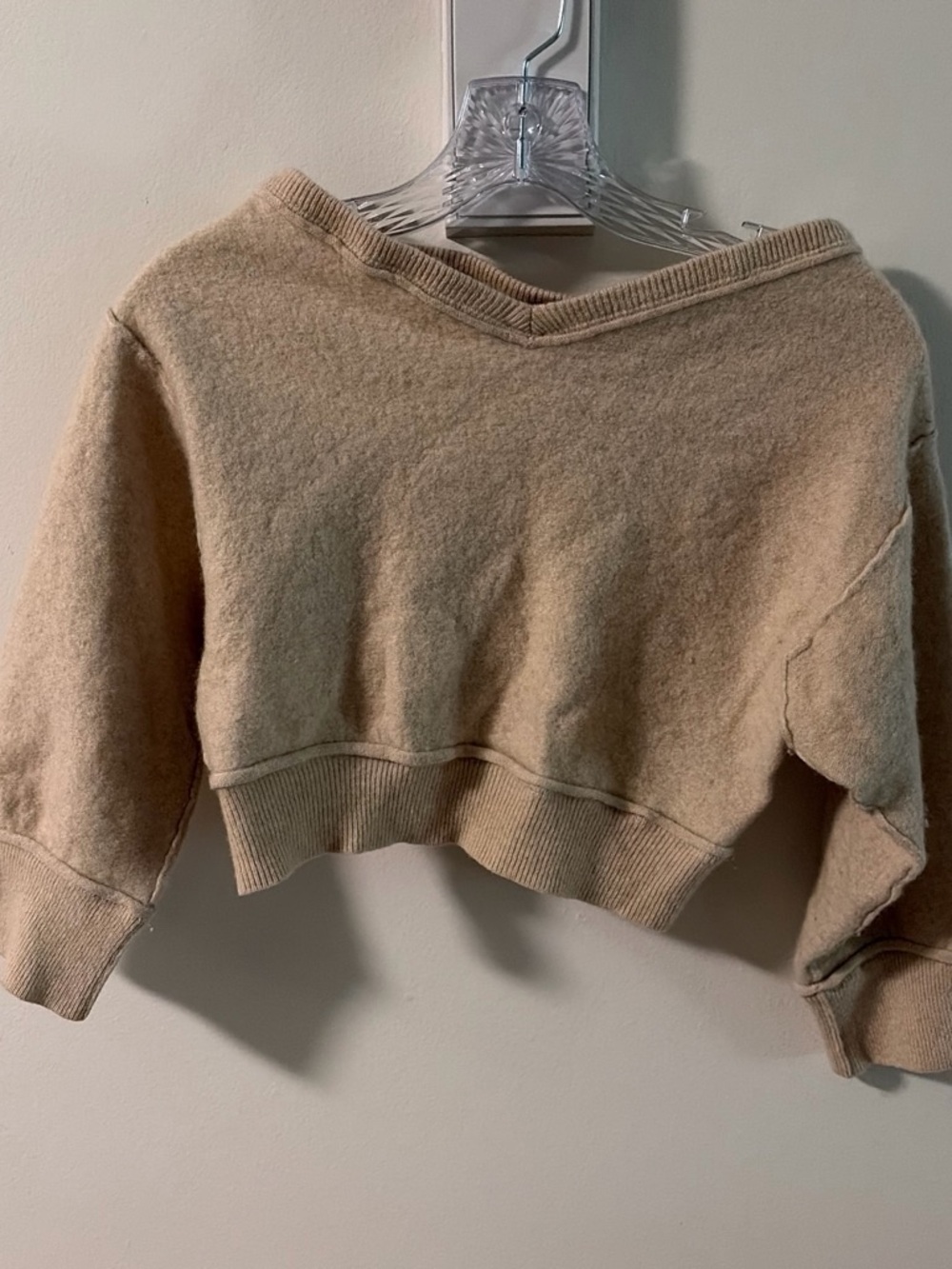 Free People Women's Cropped V-Neck Cashmere Sweater